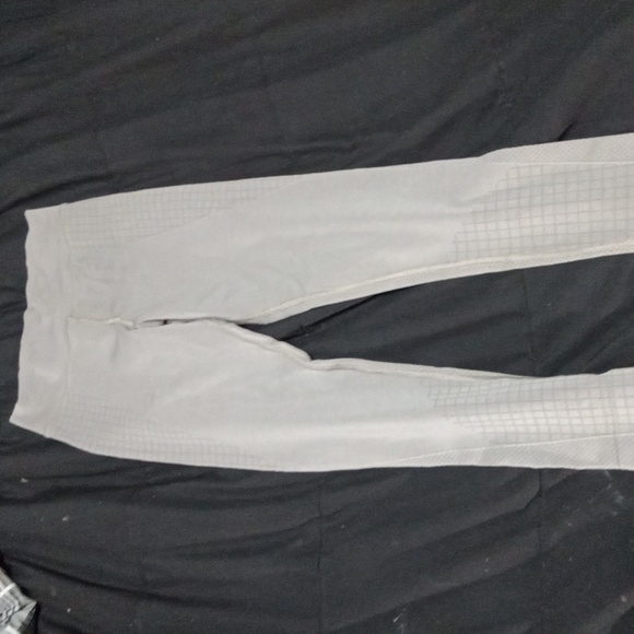 Size 6 Lululemon lab Seamless Wool-Blend Tight - Picture 3 of 8